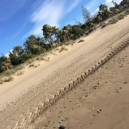 아파트 Beachfront La Jacaranda 마르베야