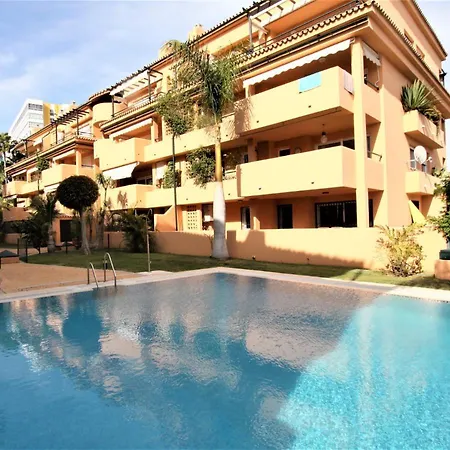 Beachfront La Jacaranda 아파트