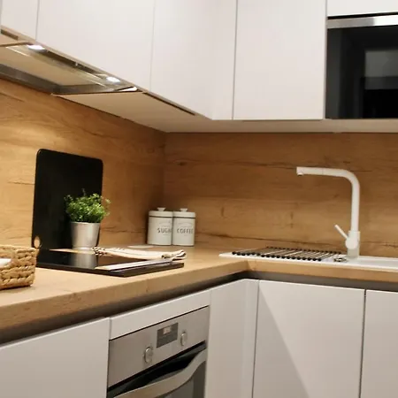 아파트 Beachfront La Jacaranda 마르베야