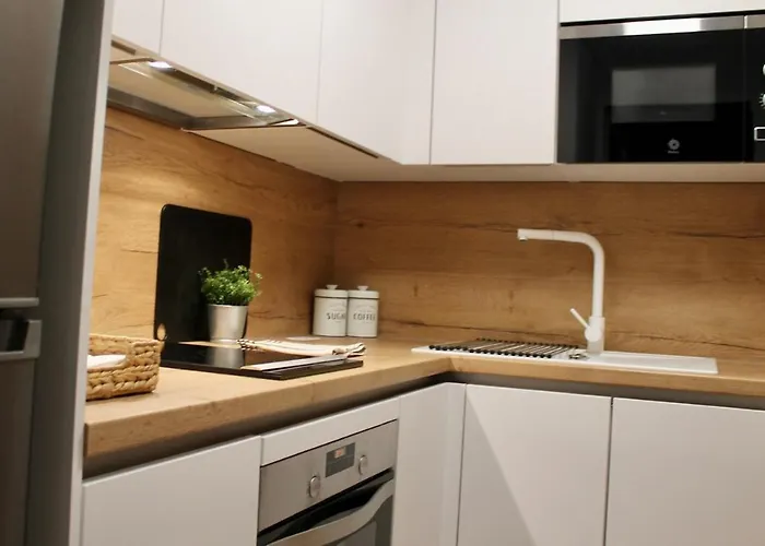 Apartament Beachfront La Jacaranda Marbella