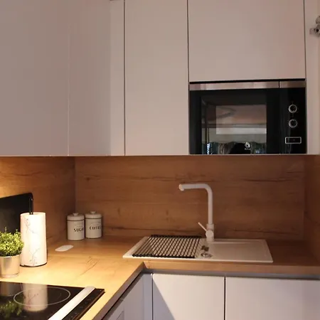 Apartman Beachfront La Jacaranda *